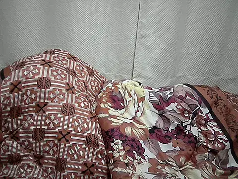 Snapshot of sexy_nanah chatting on May 28, 10:15 pm sexy nanah online show from May 28, 10:15 pm