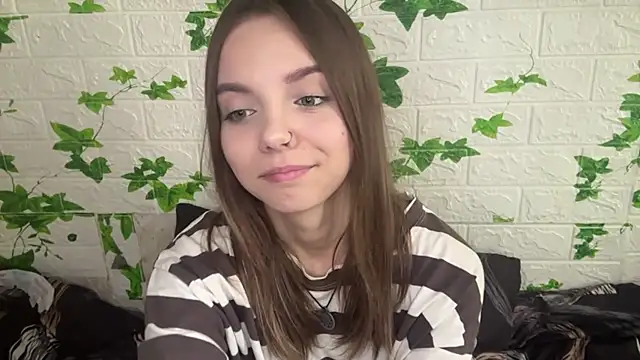 LisaPorse online show from June 16, 6:13 am
