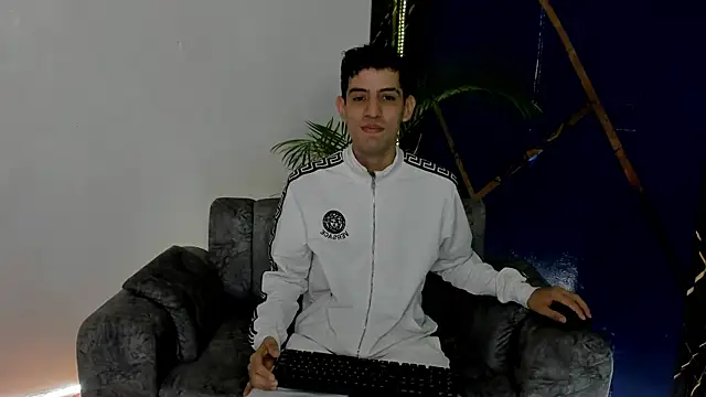 sexy hairy1 online show from June 26, 11:27 am