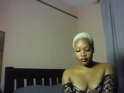 Snapshot of Hotness_vispicy chatting on May 26, 5:33 pm Hotness vispicy online show from May 26, 5:33 pm