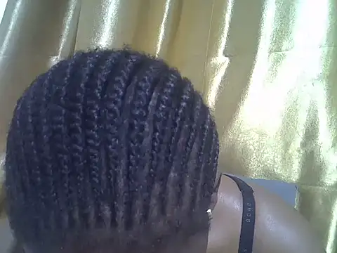Snapshot of lovelymeli2 chatting on June 19, 9:42 pm lovelymeli2 online show from June 19, 9:42 pm