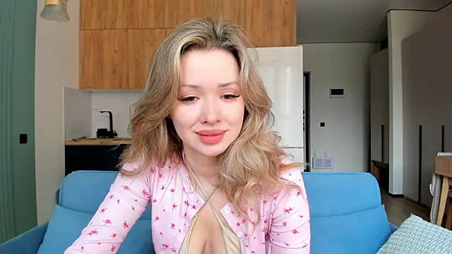 CassieArmas online show from May 19, 6:20 am