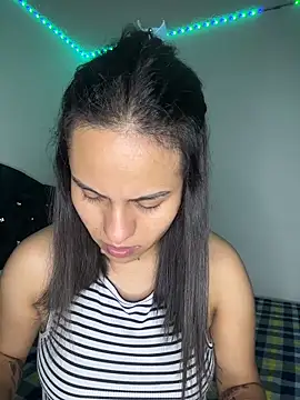 MadisonYoung000 online show from June 4, 12:26 am