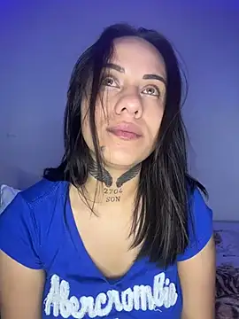 MadisonYoung000 online show from June 17, 2:11 am