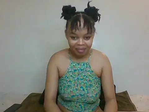 cessylolla8 online show from July 9, 3:55 pm