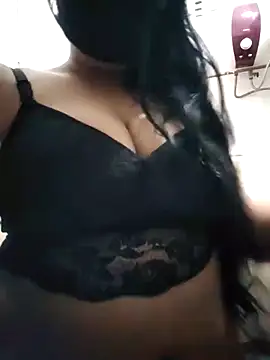 Snapshot of shaik35f chatting on June 21, 5:19 pm shaik35f online show from June 21, 5:19 pm