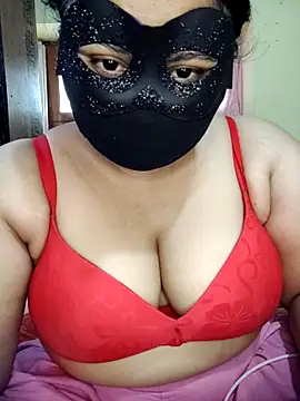 Snapshot of shaik35f chatting on June 2, 10:59 am shaik35f online show from June 2, 10:59 am
