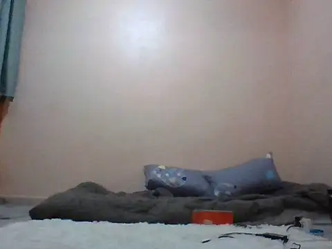 Snapshot of remmy_luna2 chatting on July 8, 4:18 pm remmy luna2 online show from July 8, 4:18 pm