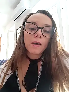 MissDiavoletta online show from May 17, 10:37 am