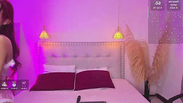 Nicole vega18 online show from May 29, 8:04 pm