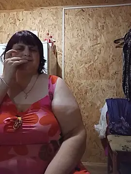 Snapshot of LisichkaOksana chatting on June 10, 7:48 pm LisichkaOksana online show from June 10, 7:48 pm