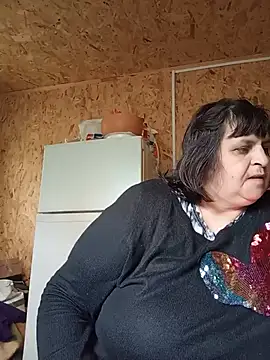 Snapshot of LisichkaOksana chatting on May 29, 8:20 am LisichkaOksana online show from May 29, 8:20 am