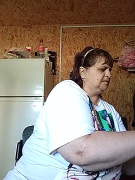 Snapshot of LisichkaOksana chatting on July 7, 6:47 am LisichkaOksana online show from July 7, 6:47 am