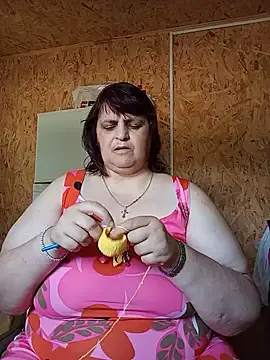 Snapshot of LisichkaOksana chatting on June 11, 7:38 am LisichkaOksana online show from June 11, 7:38 am