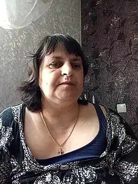 Snapshot of LisichkaOksana chatting on May 21, 6:33 am LisichkaOksana online show from May 21, 6:33 am
