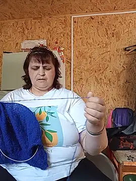 Snapshot of LisichkaOksana chatting on June 26, 9:04 am LisichkaOksana online show from June 26, 9:04 am