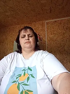 Snapshot of LisichkaOksana chatting on June 13, 8:34 am LisichkaOksana online show from June 13, 8:34 am