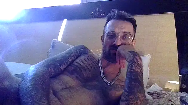 MrDGrey online show from June 29, 11:15 pm