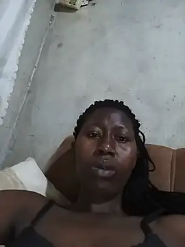 Snapshot of azina2 chatting on June 5, 5:34 am azina2 online show from June 5, 5:34 am