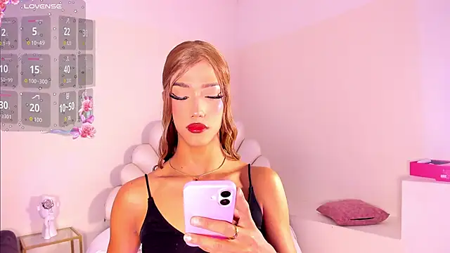 SelenaRogers online show from June 14, 9:49 pm