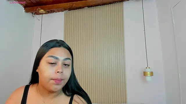 MiaLane3 online show from June 27, 11:38 am
