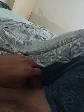 Nelsinho1981 online show from May 17, 1:49 am