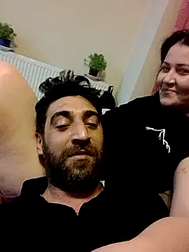 Snapshot of gupsemilf19 chatting on July 1, 2:23 am gupsemilf19 online show from July 1, 2:23 am