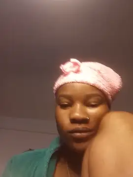 twnkytwinkle online show from June 14, 2:35 am