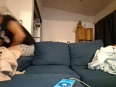 Snapshot of Mia__Austin chatting on June 2, 3:39 am Mia Austin online show from June 2, 3:39 am