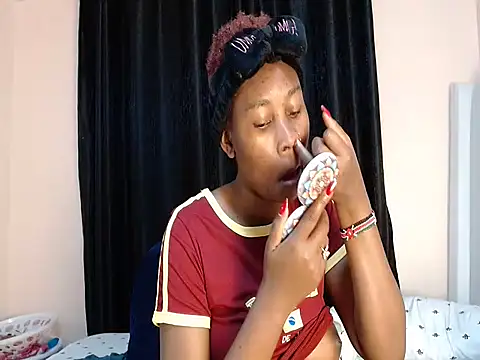 Sweetdeee online show from June 30, 5:02 pm
