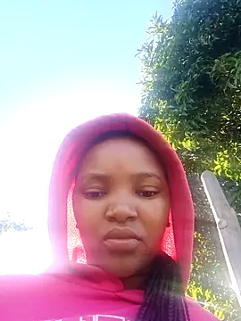 SexySisa online show from May 17, 8:47 am