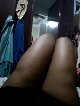 sexy slut22 online show from May 19, 5:53 pm