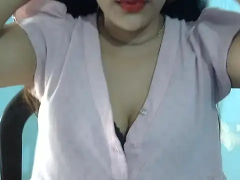 Snapshot of Nataliya__356 chatting on June 10, 10:05 am Nataliya 356 online show from June 10, 10:05 am