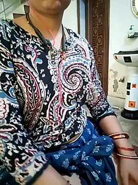 Snapshot of ZOYA-STRIP chatting on May 25, 8:35 am ZOYA-STRIP online show from May 25, 8:35 am