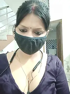 Snapshot of ZOYA-STRIP chatting on June 18, 4:12 pm ZOYA-STRIP online show from June 18, 4:12 pm