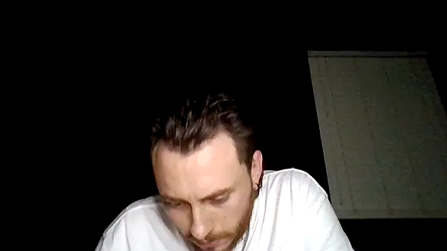 Snapshot of Tallhungcloudyyy chatting on June 19, 11:05 am Tallhungcloudyyy online show from June 19, 11:05 am