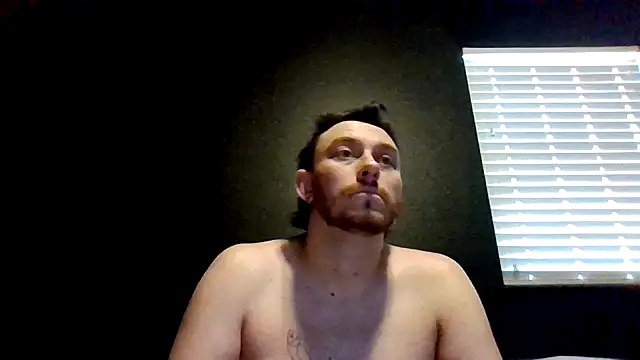 Snapshot of Tallhungcloudyyy chatting on May 27, 11:12 pm Tallhungcloudyyy online show from May 27, 11:12 pm