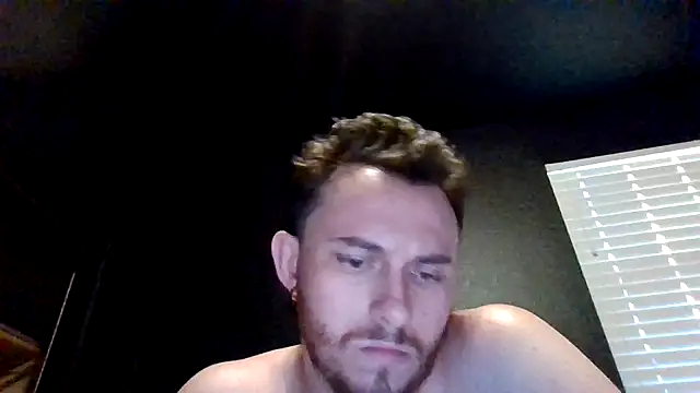 Snapshot of Tallhungcloudyyy chatting on May 23, 2:43 am Tallhungcloudyyy online show from May 23, 2:43 am