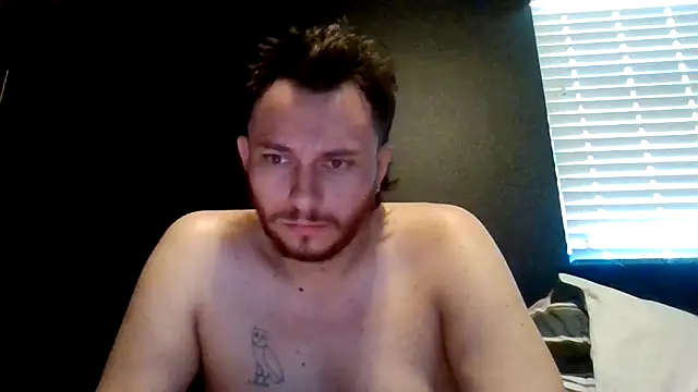 Snapshot of Tallhungcloudyyy chatting on May 30, 7:19 pm Tallhungcloudyyy online show from May 30, 7:19 pm