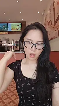 Snapshot of lylxili chatting on June 16, 5:51 am lylxili online show from June 16, 5:51 am
