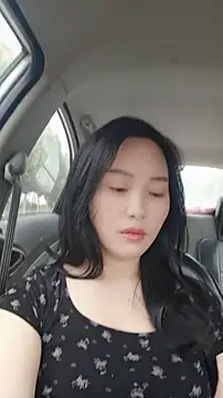 Snapshot of lylxili chatting on June 18, 12:42 am lylxili online show from June 18, 12:42 am