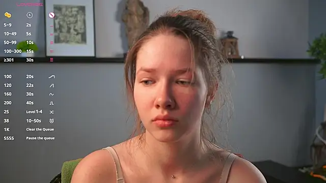 Snapshot of TatianaCichocki chatting on July 19, 8:01 am TatianaCichocki online show from July 19, 8:01 am