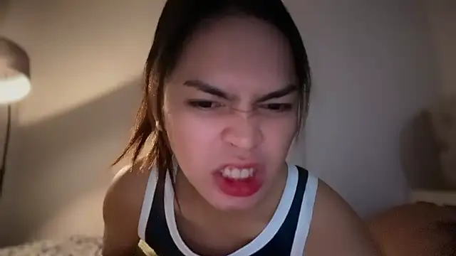 Snapshot of Amylaa chatting on June 30, 3:01 pm Amylaa online show from June 30, 3:01 pm