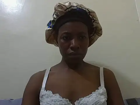 Eebony Bubbly online show from June 10, 8:37 am