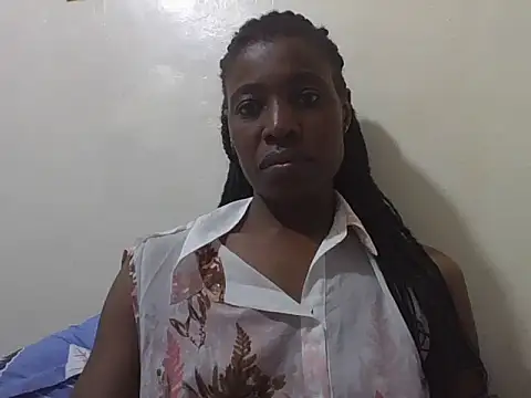 Eebony Bubbly online show from May 20, 8:50 pm