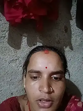RAJNI CUTY69 online show from July 4, 3:49 pm