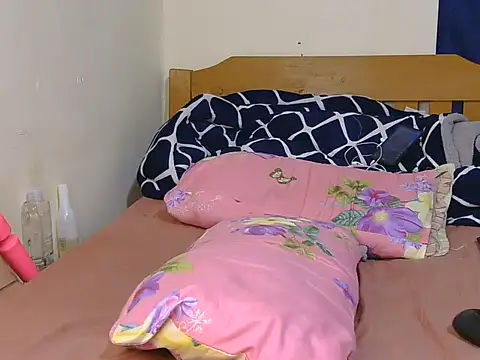 Snapshot of beryl_lady chatting on June 25, 5:40 pm beryl lady online show from June 25, 5:40 pm