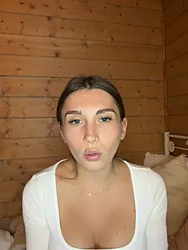 Snapshot of perrine_offf chatting on May 17, 7:47 pm perrine offf online show from May 17, 7:47 pm