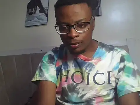 freakyboy255 online show from June 17, 4:28 pm