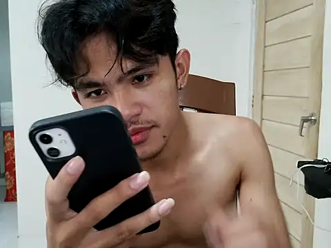 Snapshot of urBunnyboi chatting on July 10, 3:01 pm urBunnyboi online show from July 10, 3:01 pm